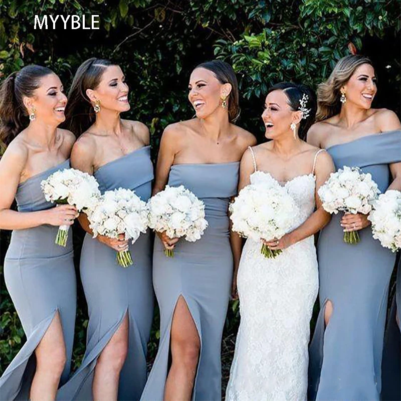 Myyble Dusty Blue Cheap Long Abiti Da Damigella D'Onore Senza Spalline Satin Side Split Guaina Designer Country Damigella D'Onore Abito Da Ballo