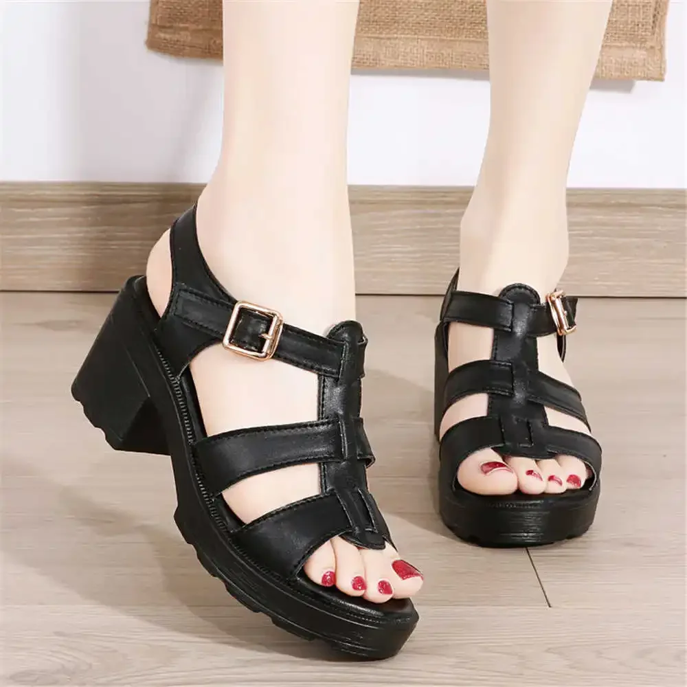 Pantofole Estive Antiscivolo Che Aumentano L'Altezza Donna 2024 Novità Scarpe Sandalo Antiscivolo Sneakers Chole Sportive Novità In