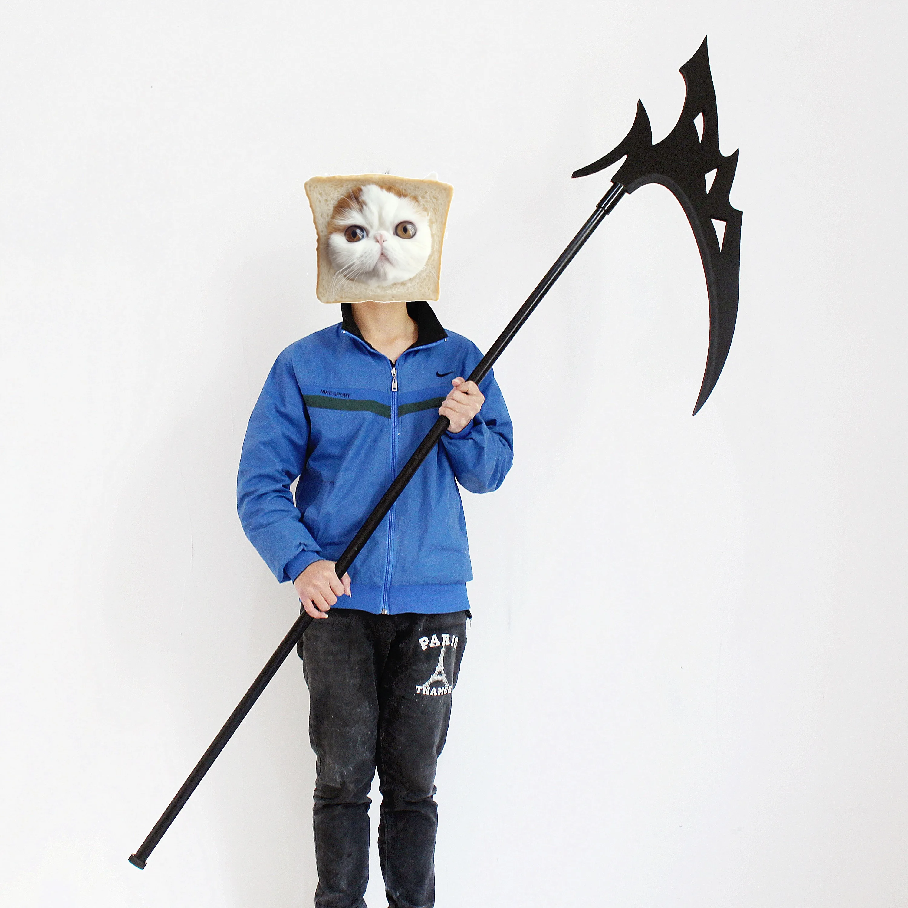 Puntello Cosplay Della Falce Della Falce Della Mietitrice Del Gruppo Fff
