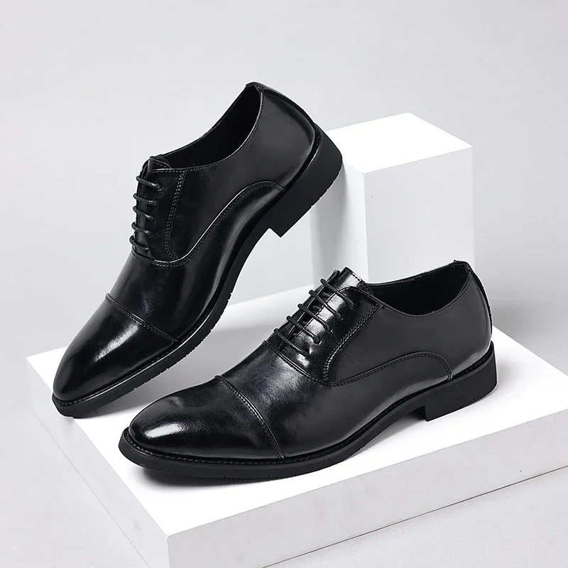 2024 Zapatos Bullock De Cuero Artesanal Para Hombres Atados Con Zapatos Planos De Oxford Zapatos Britanicos De Suela Gruesa