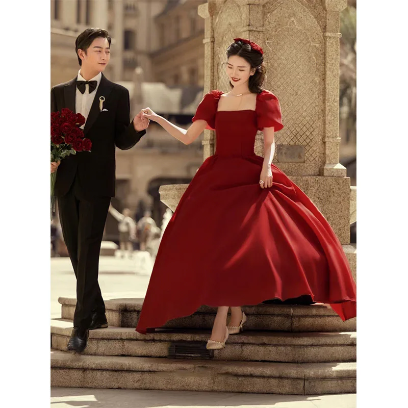 Sweet Princess Wedding Gowns For Bride New Red Vintage Square Collar Abito Da Sposa Simple Elegant Vestidos De Novia Plus Size