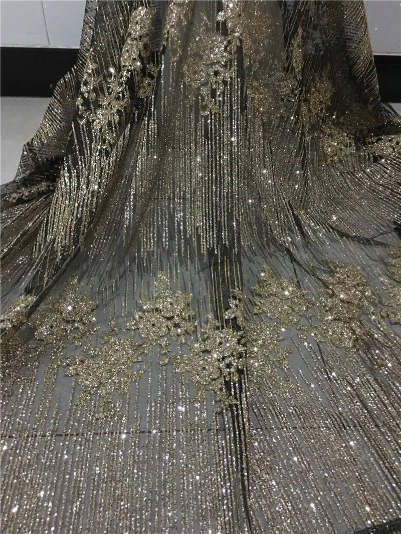 5 Yard/Lot Africano Glitter Tessuto Di Pizzo H-75 Ricamato In Tulle Di Pizzo Con Incollato Scintillio Per Il Vestito Da Partito In Maglia Nera Gold Gl