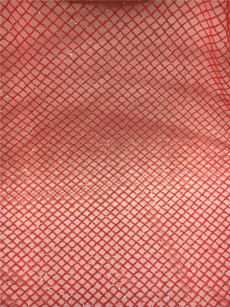 Più Nuovo H-44 Africano Di Colore Rosso Di Tulle Tessuto Di Maglia Luccicanti Paillettes Tessuto Di Pizzo Con Incollato Scintillio Per Il Vestito Da P