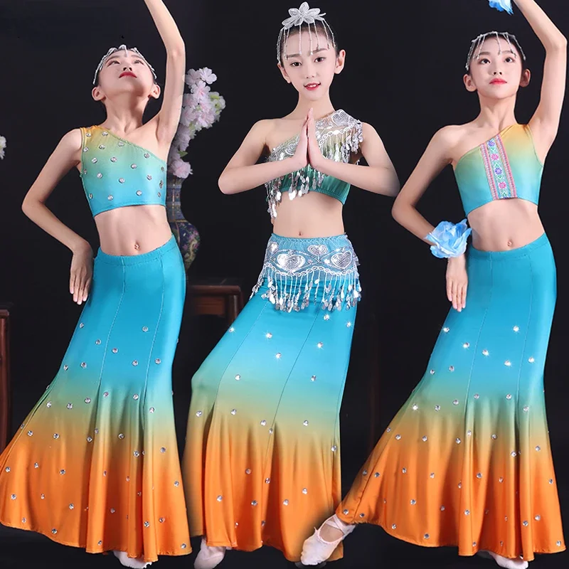 Minoranza Peacock Dance Fishtail Dai Nationity Dress Girls Folk Dance Dress Stage Peacock Dance Wear Performance Costume