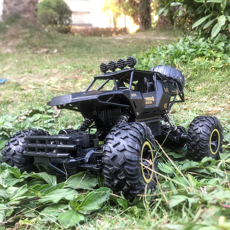 Nuovo 1:12 Big Alloy Climbing Car 4Wd Remote Control Car 2.4G Radio Remote Control Vehicle Con Luce A Led