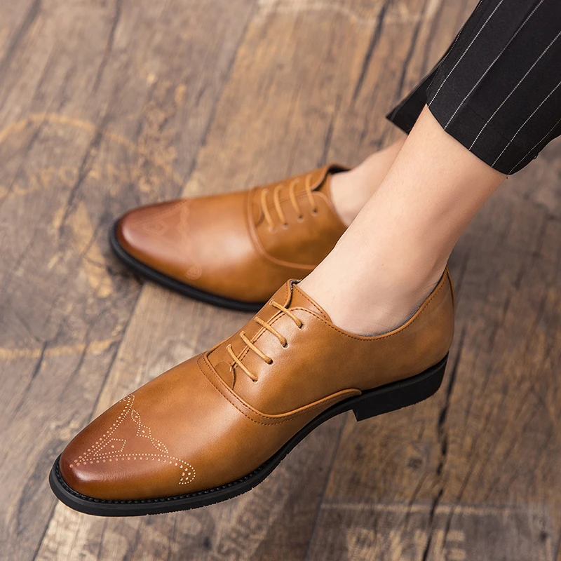 Nice Pop Retro Bullock Design Men Business Formal Shoes Classic Pointed Toe Leather Shoes Men Oxford Dress Shoes Big Size 38-46