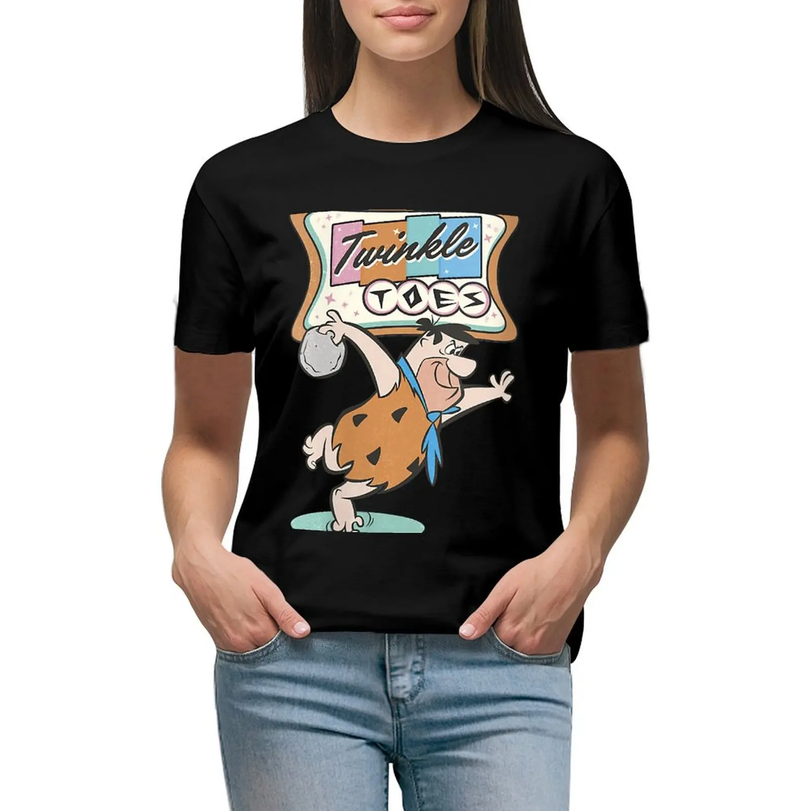 Womens The Flintstones Twinkle Toes Fred Flintstone Bowling Alley T-Shirt Kawaii Clothes Camicetta Lady Clothes Abbigliamento Donna
