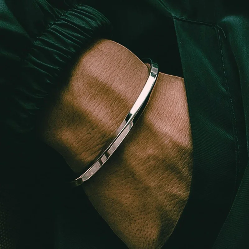 Bracciale Da Uomo Twisted C Con Bracciale Da Polso Piccolo Mobius Bracciale Impilabile Color Argento Antico Bracciale In Acciaio Inossidabile Gioielli