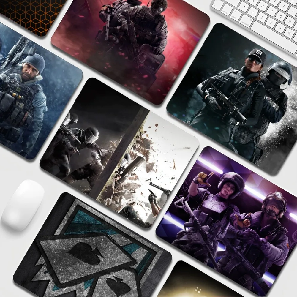 Game R-Rainbow-Six Siege Mousepad Antiscivolo Lockedge Speed Version Game Computer Keyboard Office Table Mat Tappetini Per Tazze Più Economici Per
