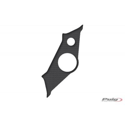 Puig: Protezione Sella Yamaha R6 03-04: Simil Carbonio Nero