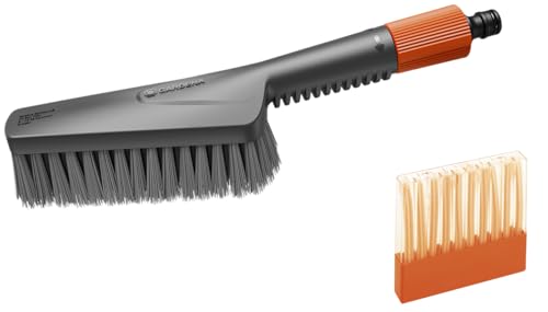 Gardena Set Pulizia Cleansystem Con Spazzola Manuale S Soft: Spazzola Per Superfici Delicate E Aree Strette, Regolazione Del Flusso, Incl. Bastoncini