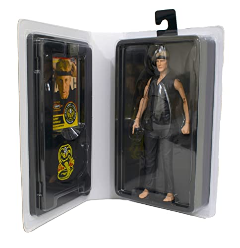Diamond Select - Sdcc 2022 Cobra Kai Johnny Vhs Action Figure