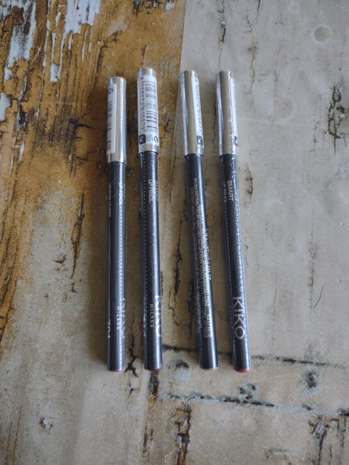X4 Kiko Lip balm labbra matite contorno labbra lotto nuove