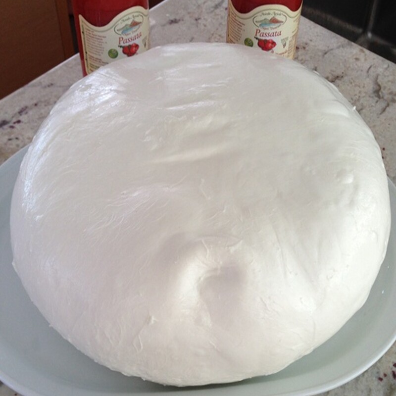 Mozzarellona di Bufala da 10 Kg (Zizzettona)