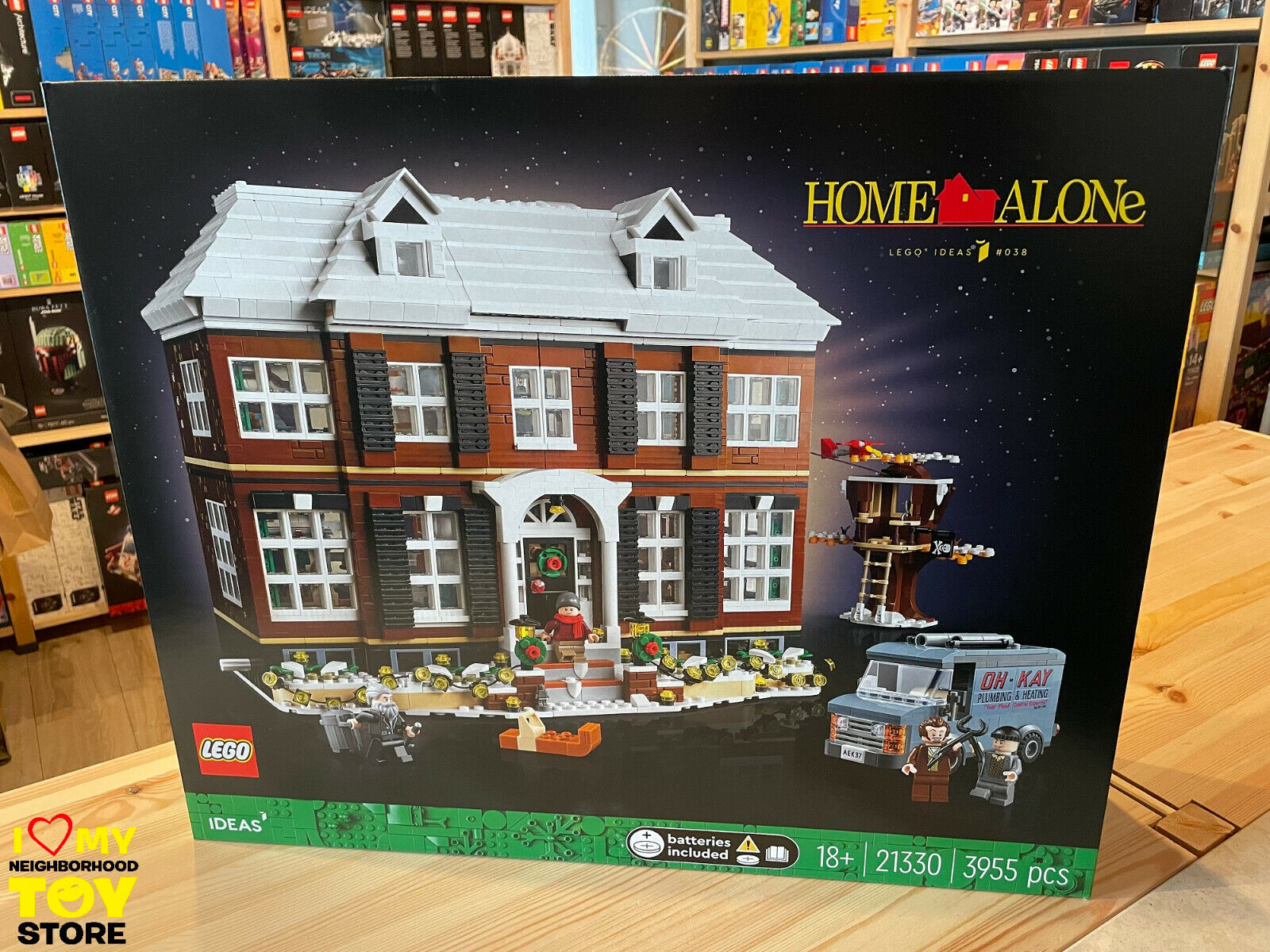 IN STOCK — LEGO 21330 IDEAS #038 MAMMA HO PERSO L'AEREO HOME ALONE (2021) — MISB