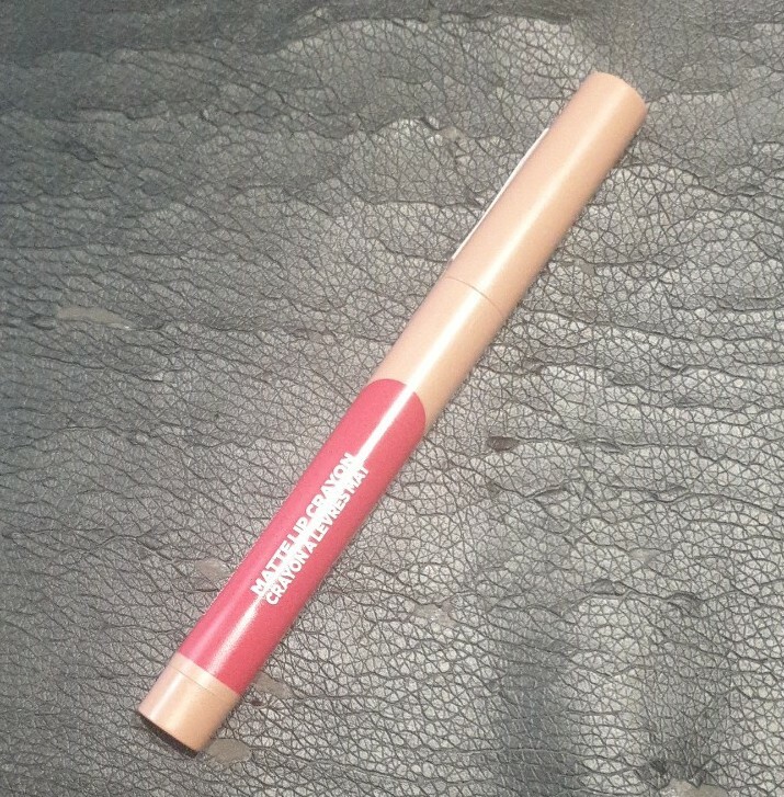 L'OREAL MATTE LIP CRAYON 111 LITTLE CHILI
