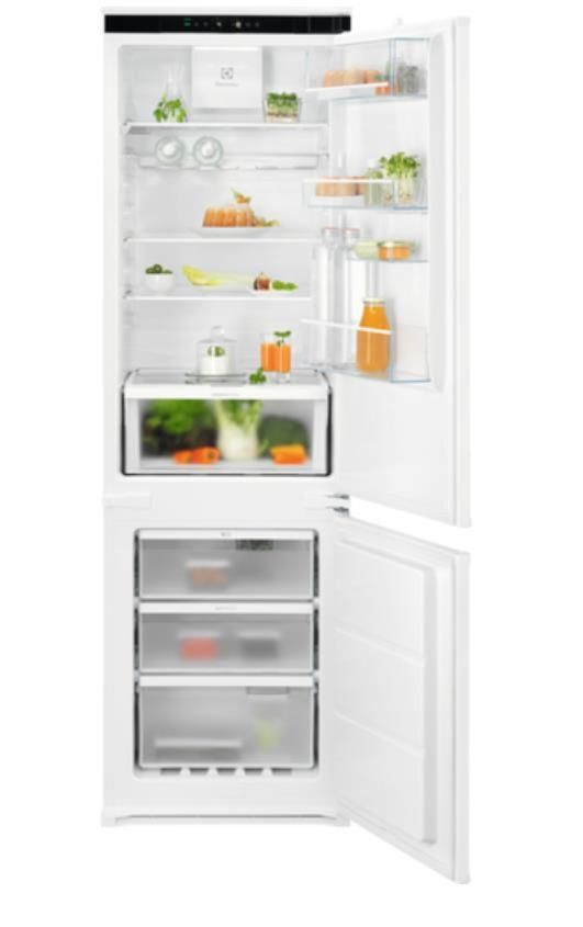Electrolux ENG7TE18S Frigorifero Con Congelatore Da Incasso 256 Litri Classe E B