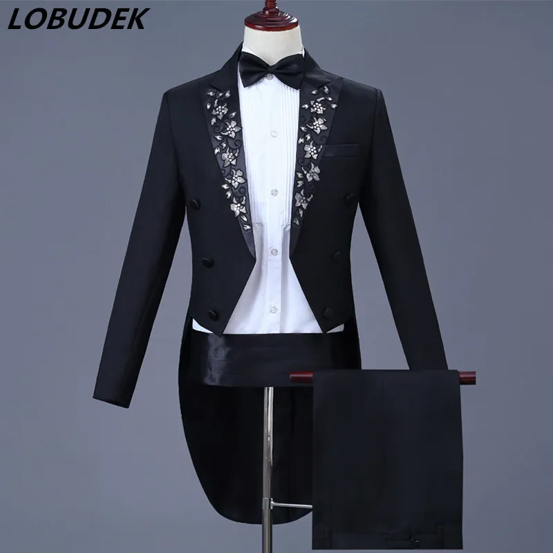 Costume Da Palcoscenico A Coda Di Rondine Da Uomo Ricamo Nero Blazer Slim Tailleur Tailleur Mago Club Outfit Prom Host Singer Chorus Dress