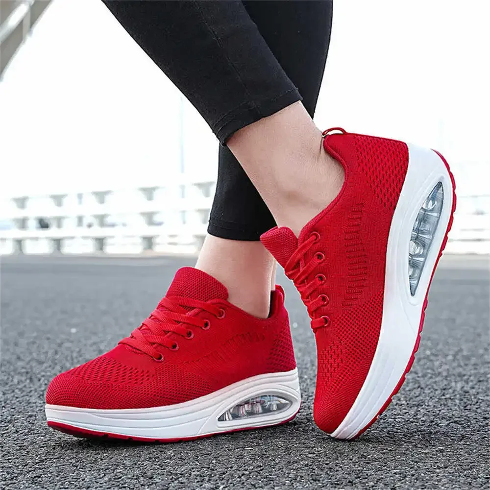 Taglie Extra Large Dimagranti Moda Donna Vulcanize Scarpe Firmate Per Donna Sneakers Oro Sport Foot-Wear Speciali