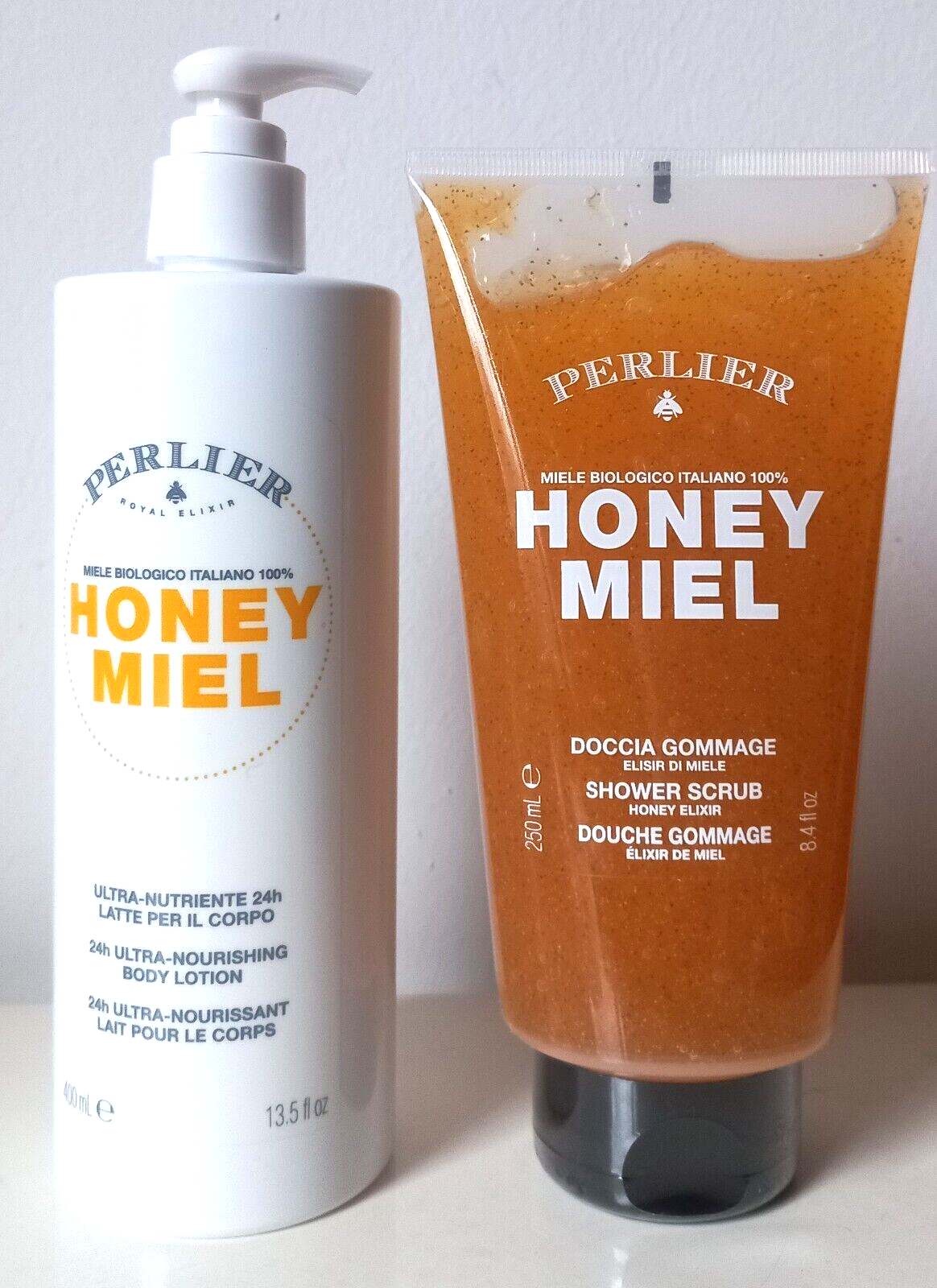 PERLIER LATTE PER IL CORPO 400 ml + DOCCIA SCRUB 250 ml  confezione regalo NUOVA