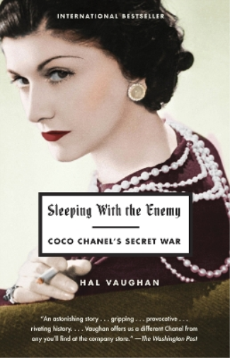 Hal Vaughan Sleeping with the Enemy (Tascabile)