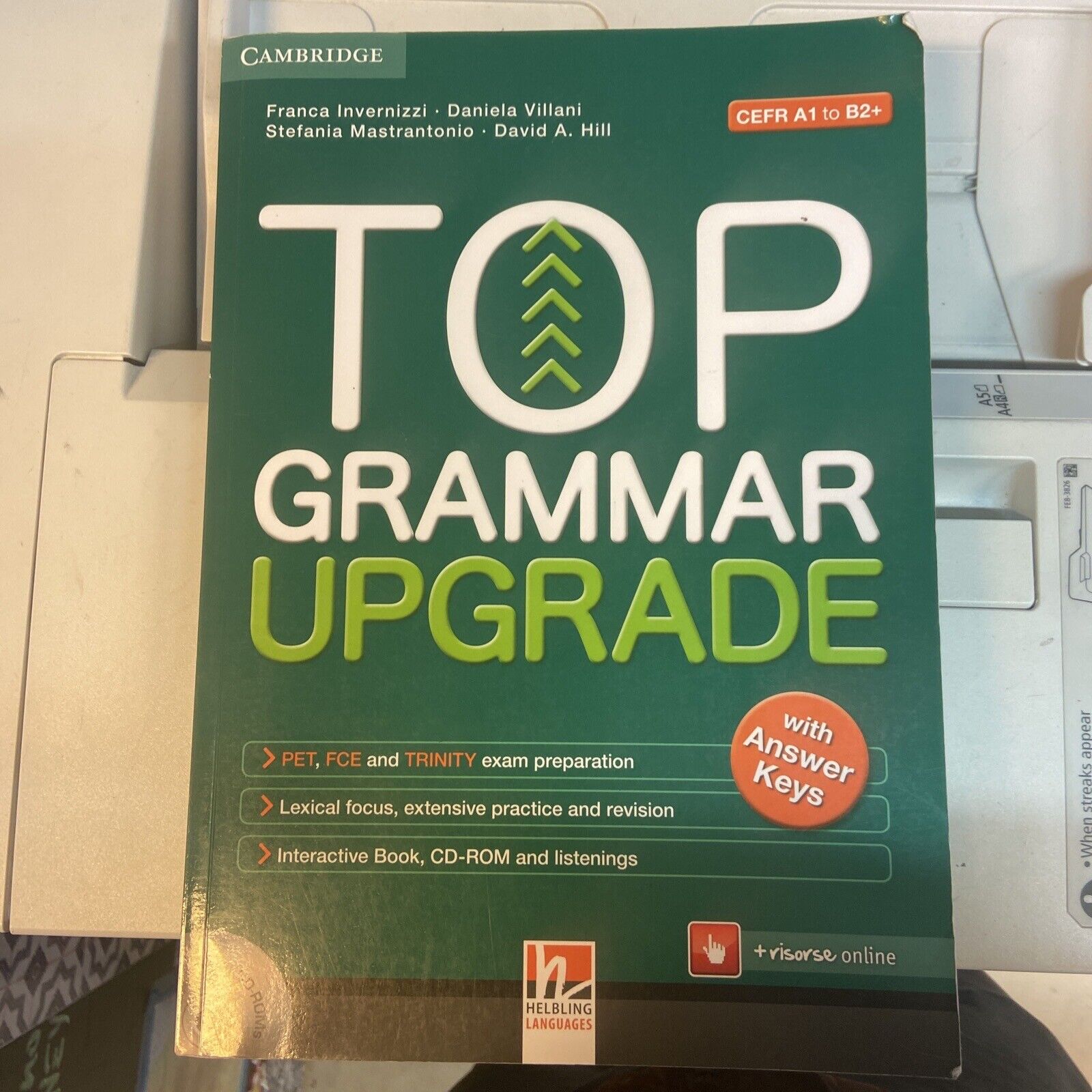 Top grammar upgrade. With answer keys. Con espansione online. Con CD Audio. Per