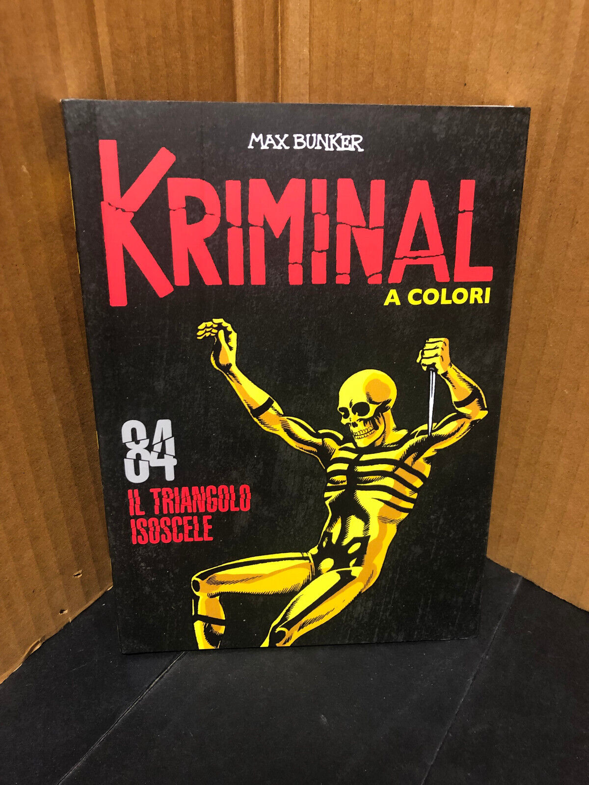 MAX BUNKER KRIMINAL A COLORI n 84 CON FIGURINE ALLEGATE