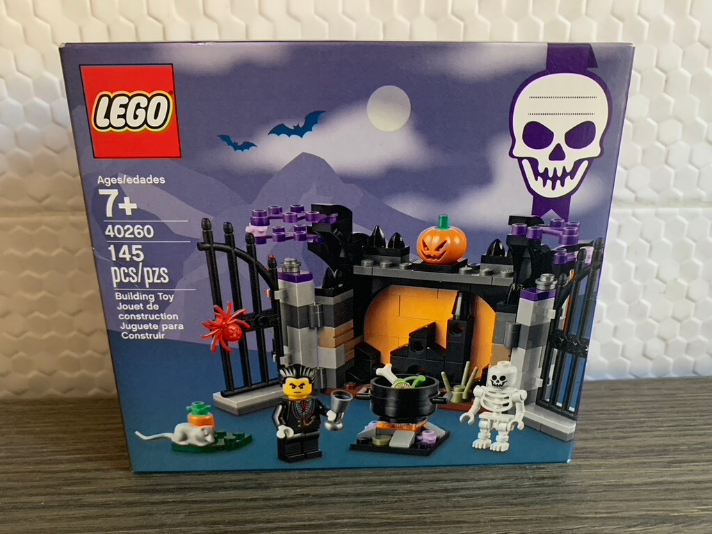 lego halloween 40260 mini fugures Halloween Haunt Minifigure Scheletro Vampiro