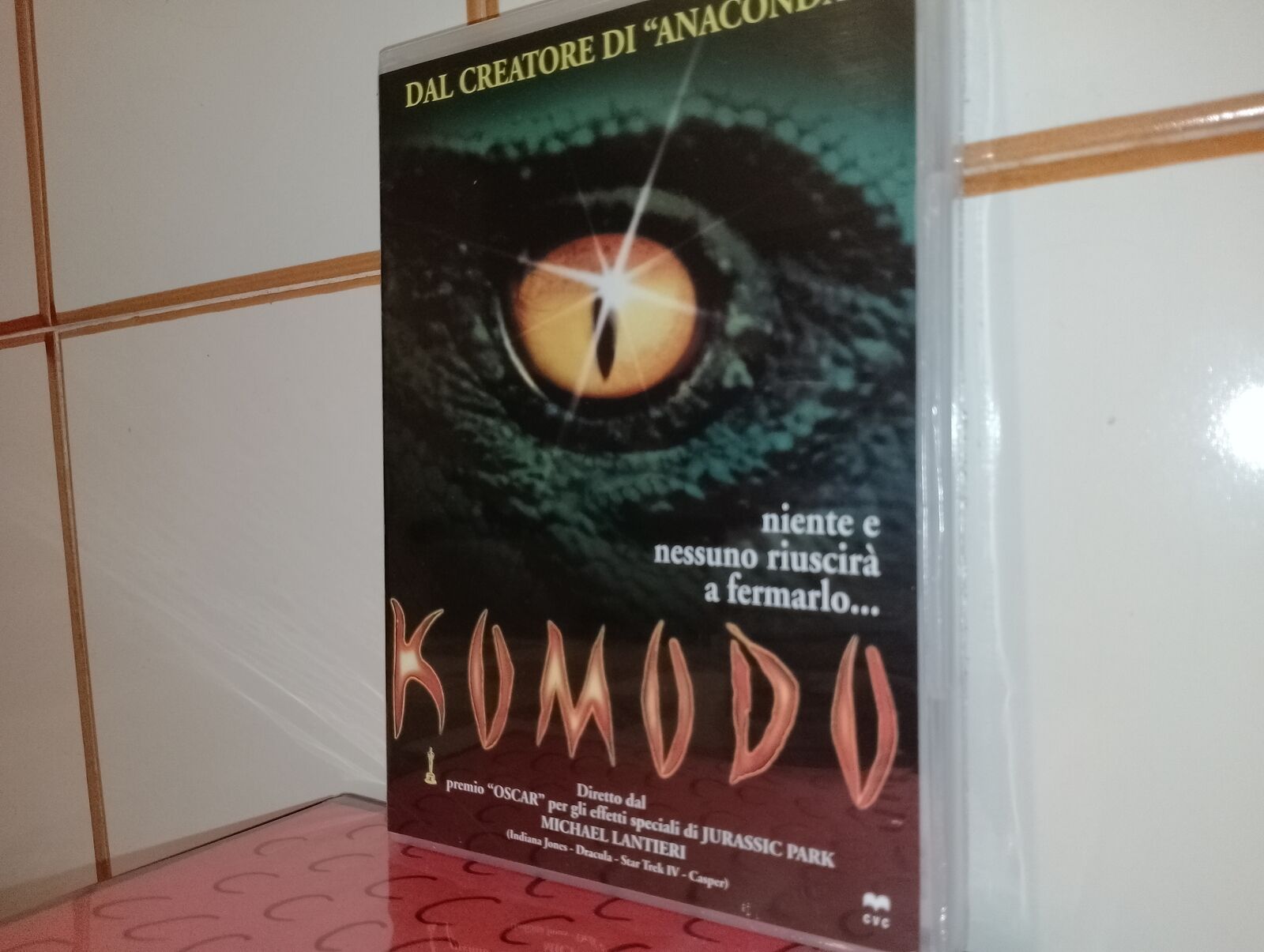 Komodo Dvd Nuovo