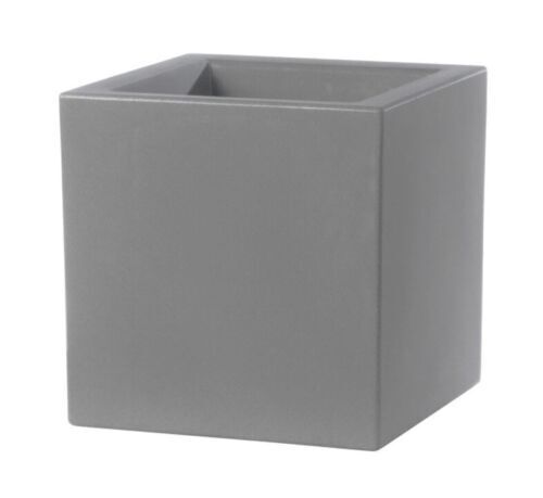 Vaso Fioriera Schio Cubo Essential 30 Beton Sabbiato Quadrato 30x30xh30 cm