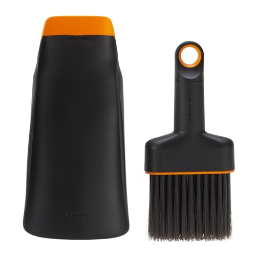 Fiskars Paletta Con Spazzola, Paletta Da 20,6 Cm, Spazzola Da 18 Cm, Resina Sintetica, Nero/Arancione, 1071302