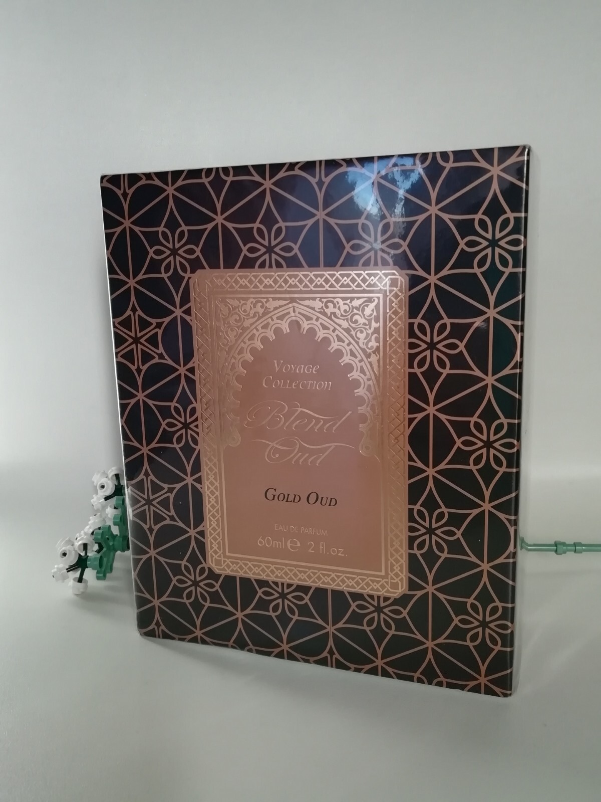 Blend Oud Gold Oud Eau De Parfum 60 Ml