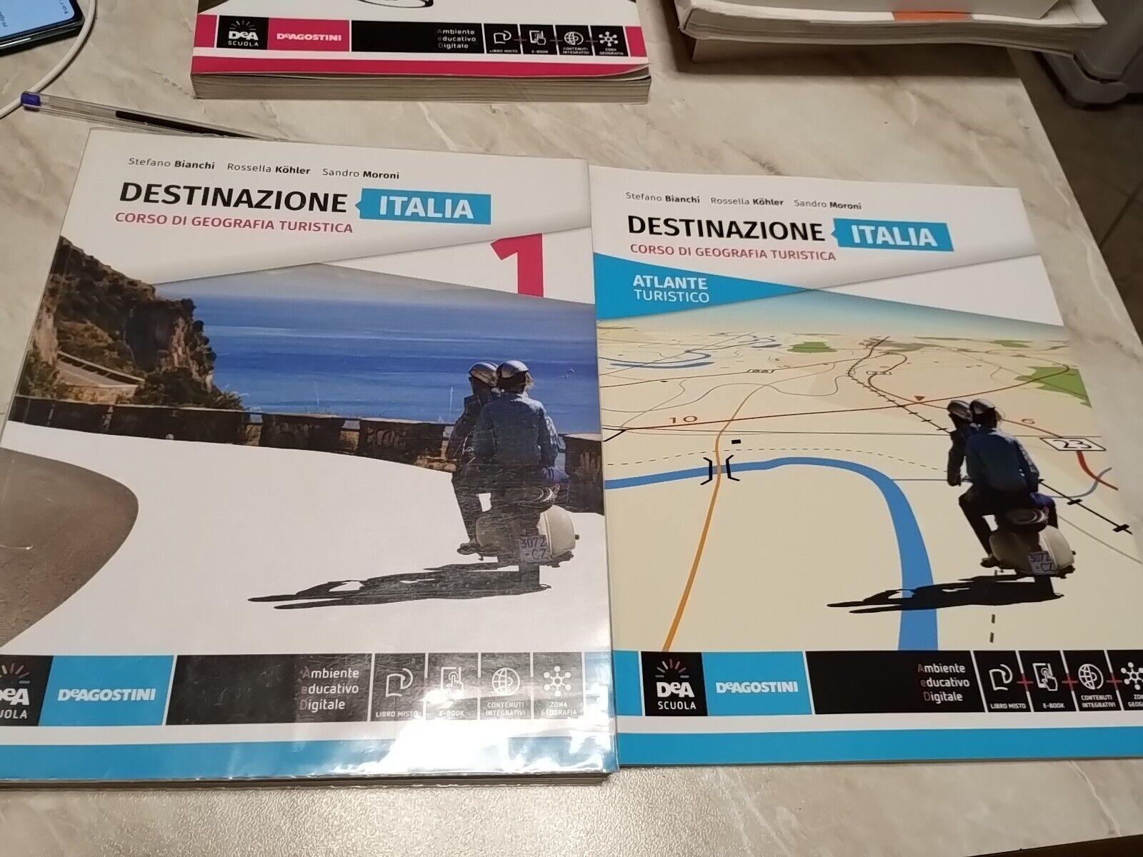 Destinazione Italia, Europa e mondo. Destinazione Italia. ISBN 9788851120306