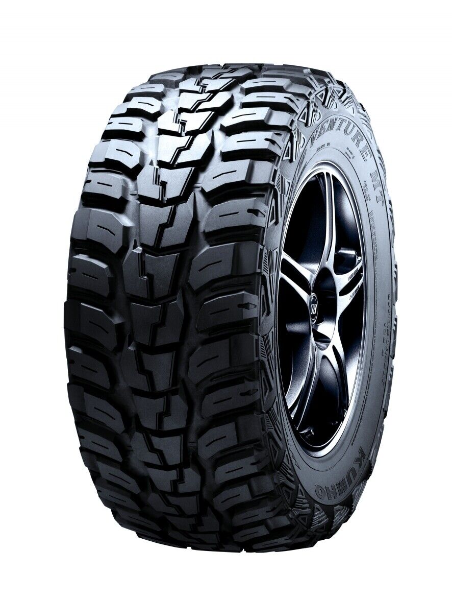 Gomme Estive 30/9.5 R15 Kumho 104Q ROAD VENTURE KL71 M+S pneumatici nuovi