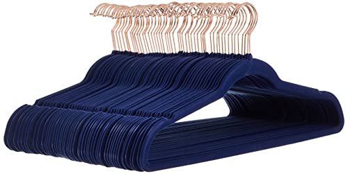 Amazon Basics - Confezione Da 50 Grucce Sottili Con Superficie Antiscivolo In Velluto - Blu Navy/Oro Rosa
